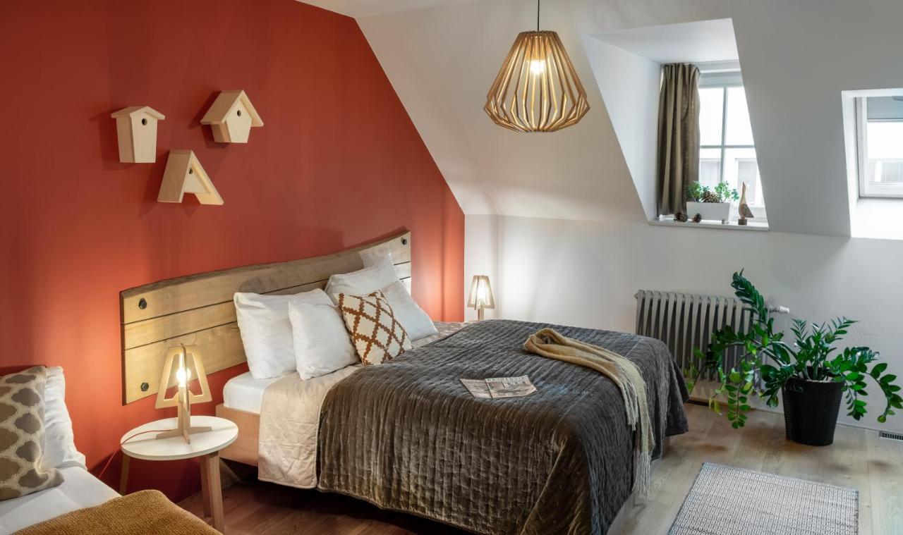 4 Trees By Adrez Apartment Prag